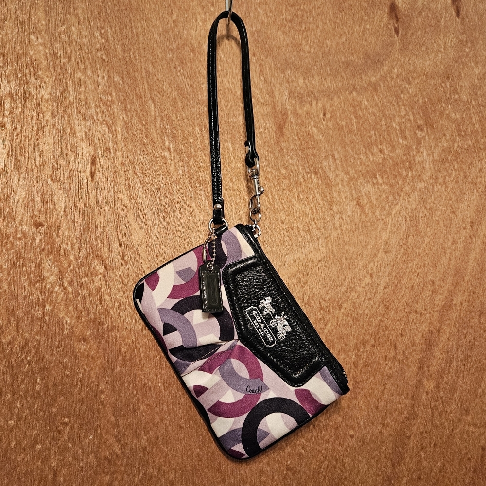 Coach Purple Black Cream Circular Print Wristlet
